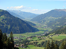 Blick übers Zillertal